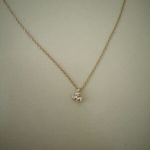 n + a Diamond Three Buds Necklace - 14K gold